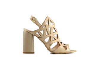 2364 beżowe sandały