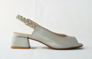 2372 popielate sandałki