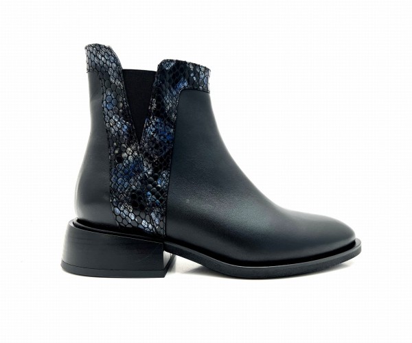 2732 CZAR 498-GR 348 (2).jpg