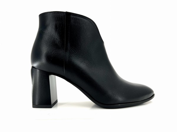 2746 CZAR301 (4).jpg