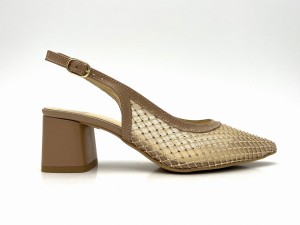 2903 czółenka bez piety z bezowej siatki